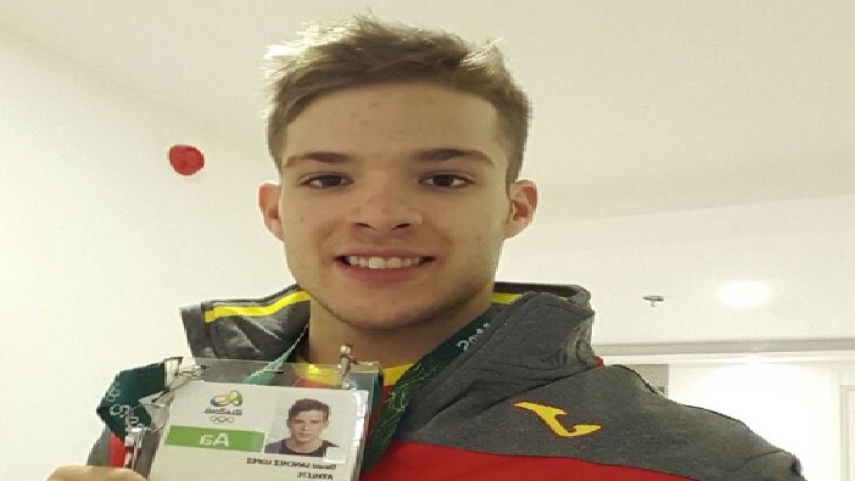 David Sánchez con su acreditación de Río 2016.