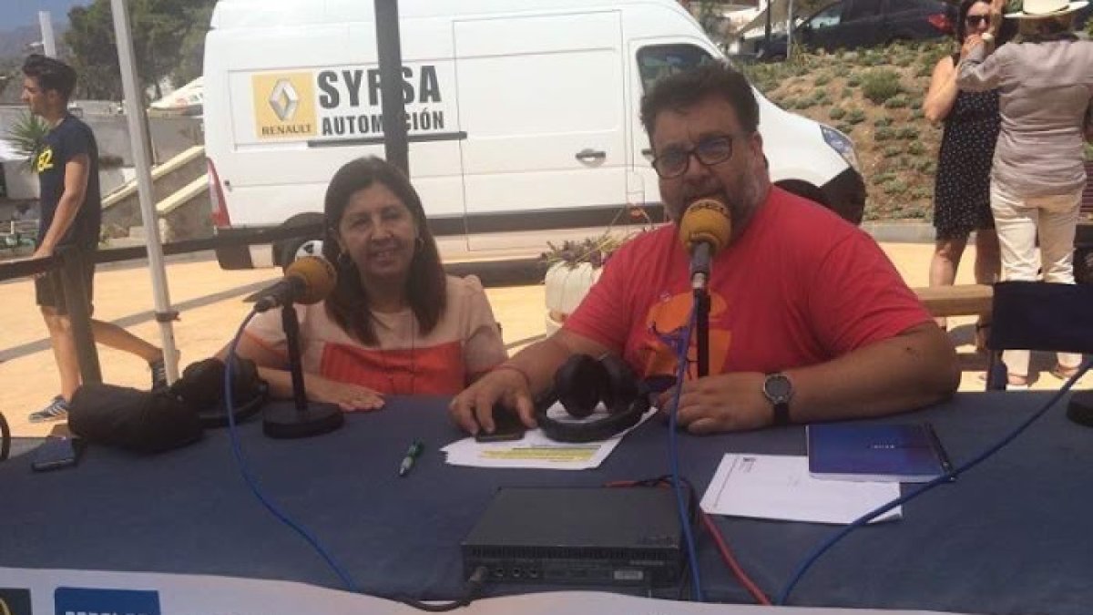 Rosa María Cano, alcaldesa de Mojácar, junto a Alfredo Casas.