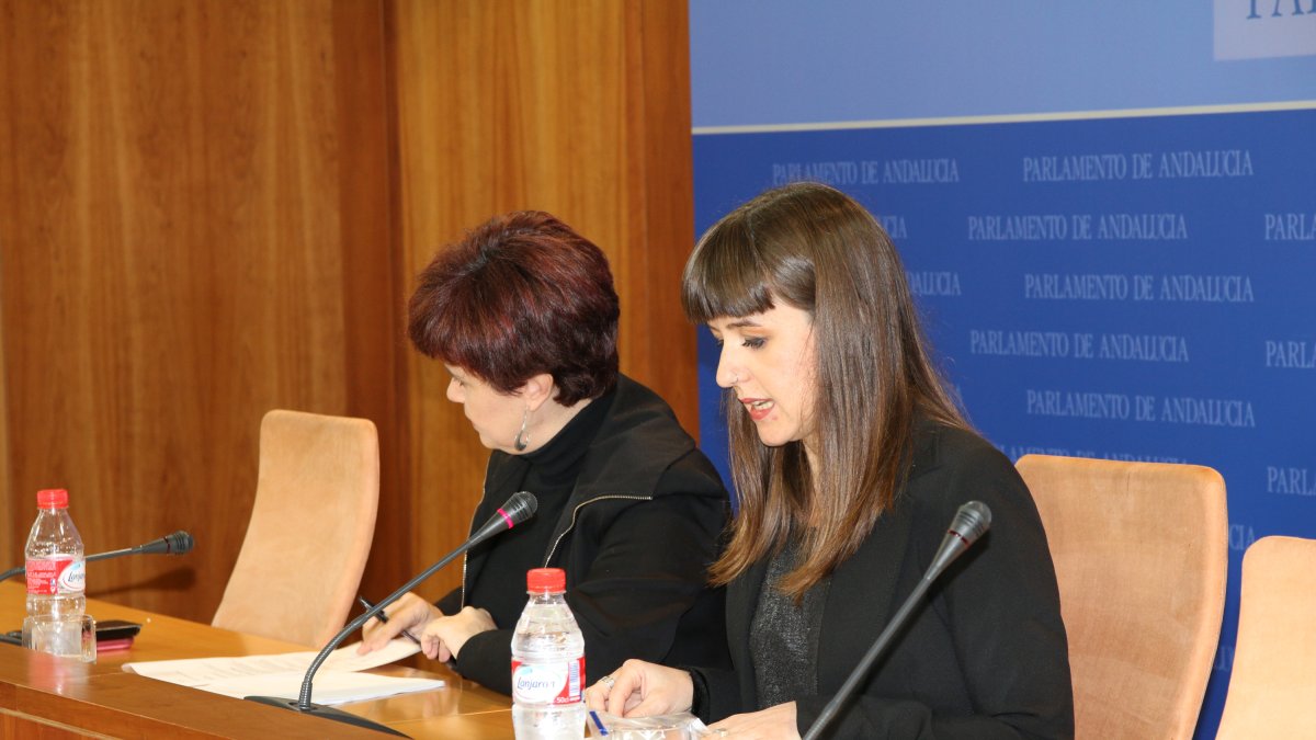 Ayala, a la derecha de la foto.