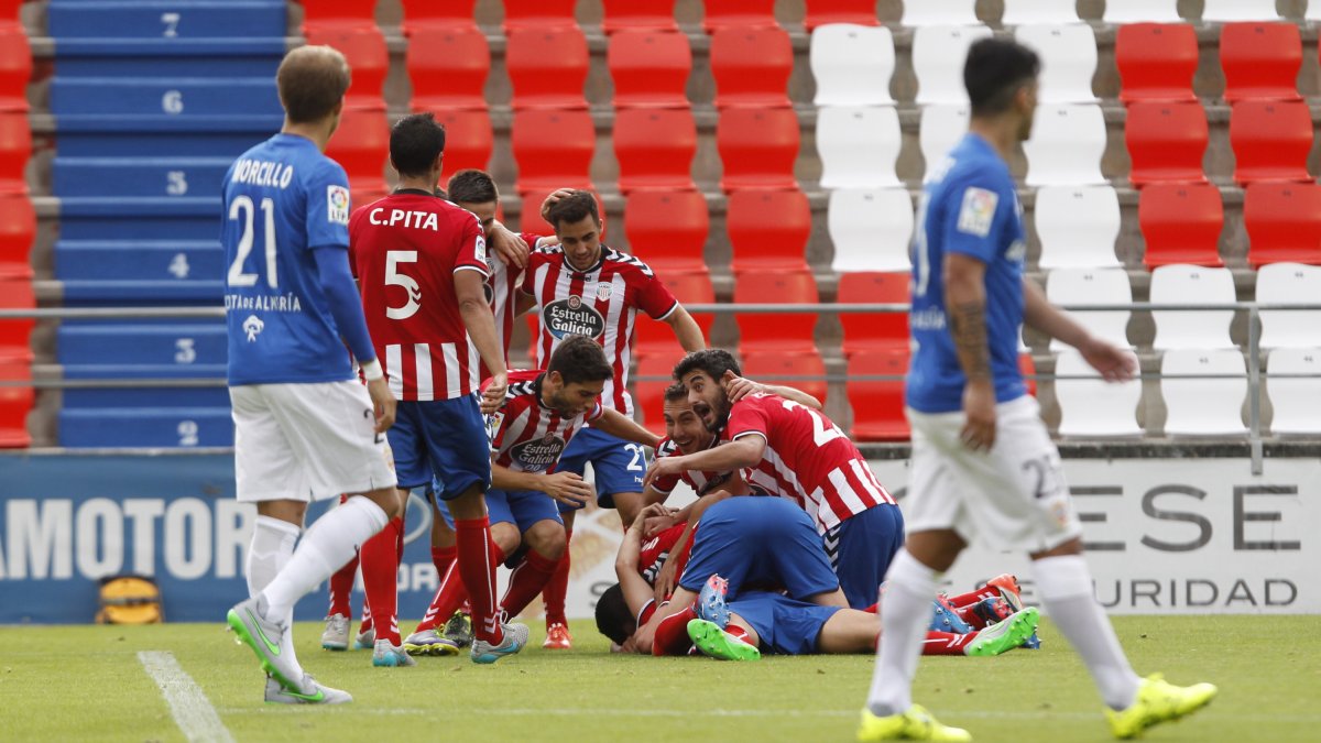 El Almería no dio con la tecla.