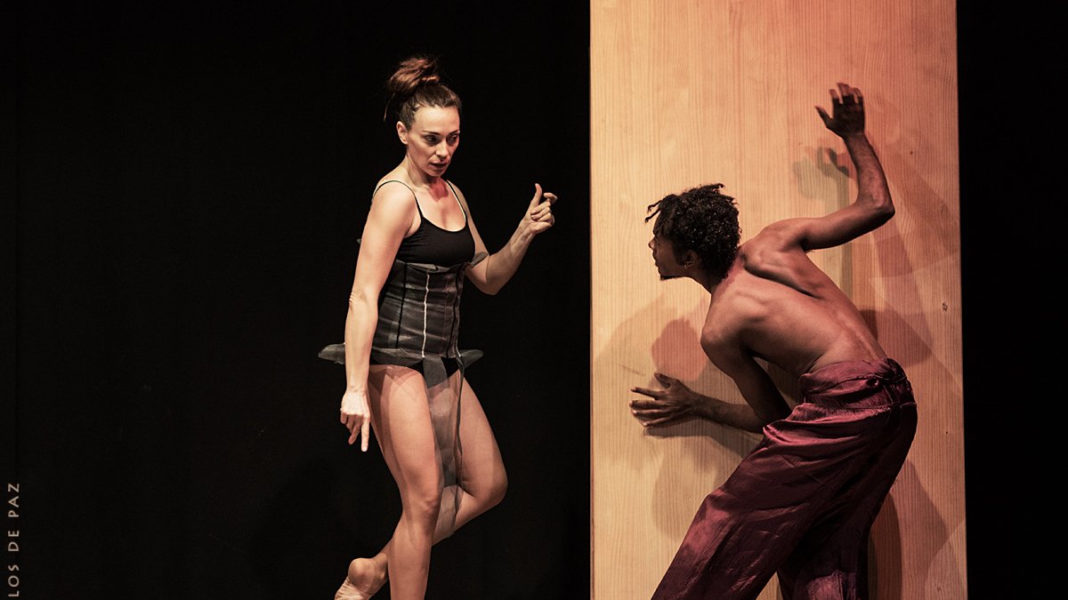 El espectáculo cuenta con Chencho Nzo.