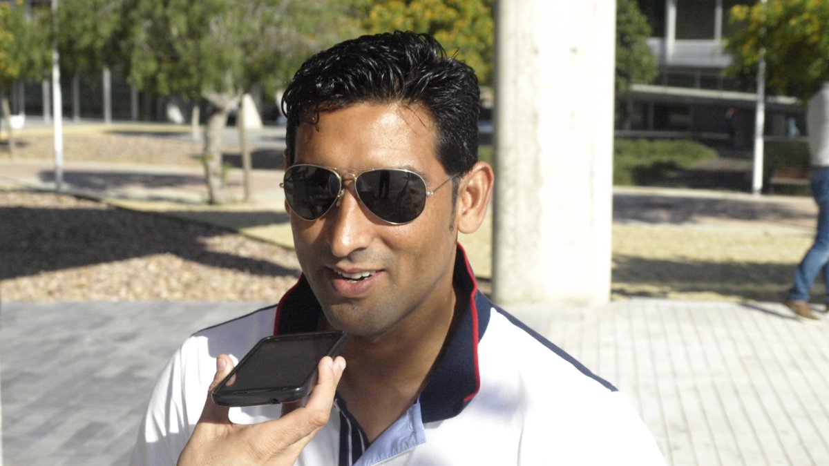 Moreno hablando para LA VOZ y Cadena SER.