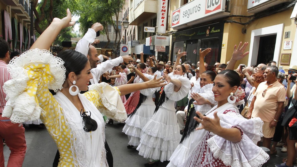 Inauguración de la feria del mediodía de 2015.