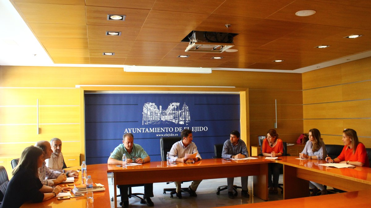 En la imagen, reunión de la última Junta de Gobierno en el Ayuntamiento.