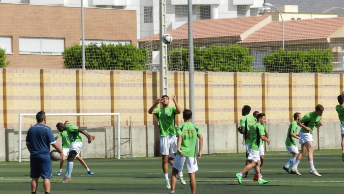El equipo sigue con la puesta a punto.