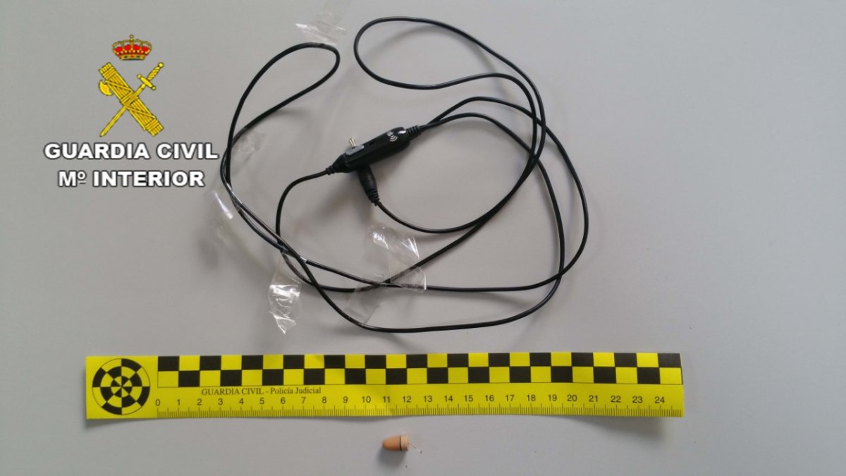 Material usado y requerido por la Guardia Civil.