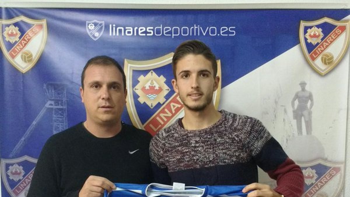 Antonio Jesús continuará en el Linares.