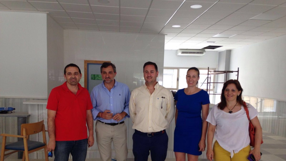 Macael ha sido uno de los primeros municipios que ha visitado el diputado.