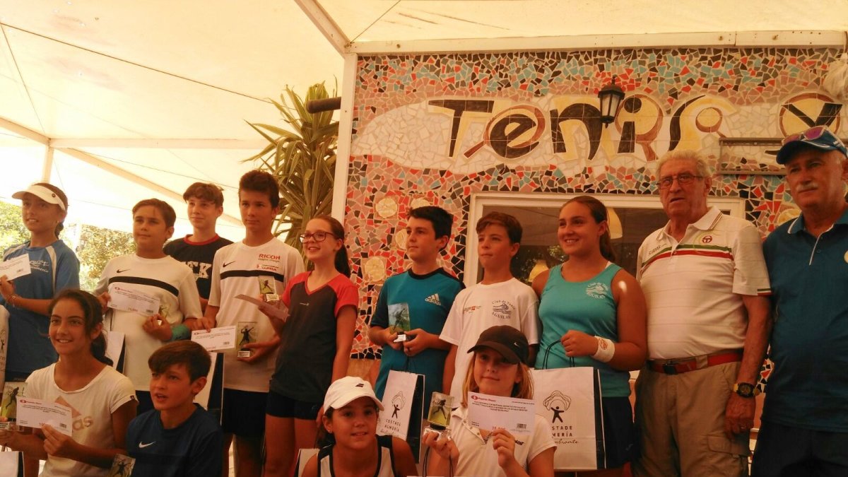 Los jóvenes talentos del tenis almeriense.