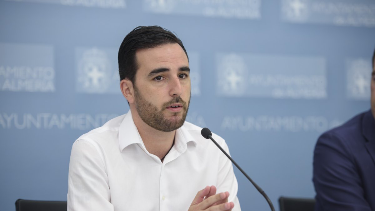 Carlos Sánchez, concejal del área.