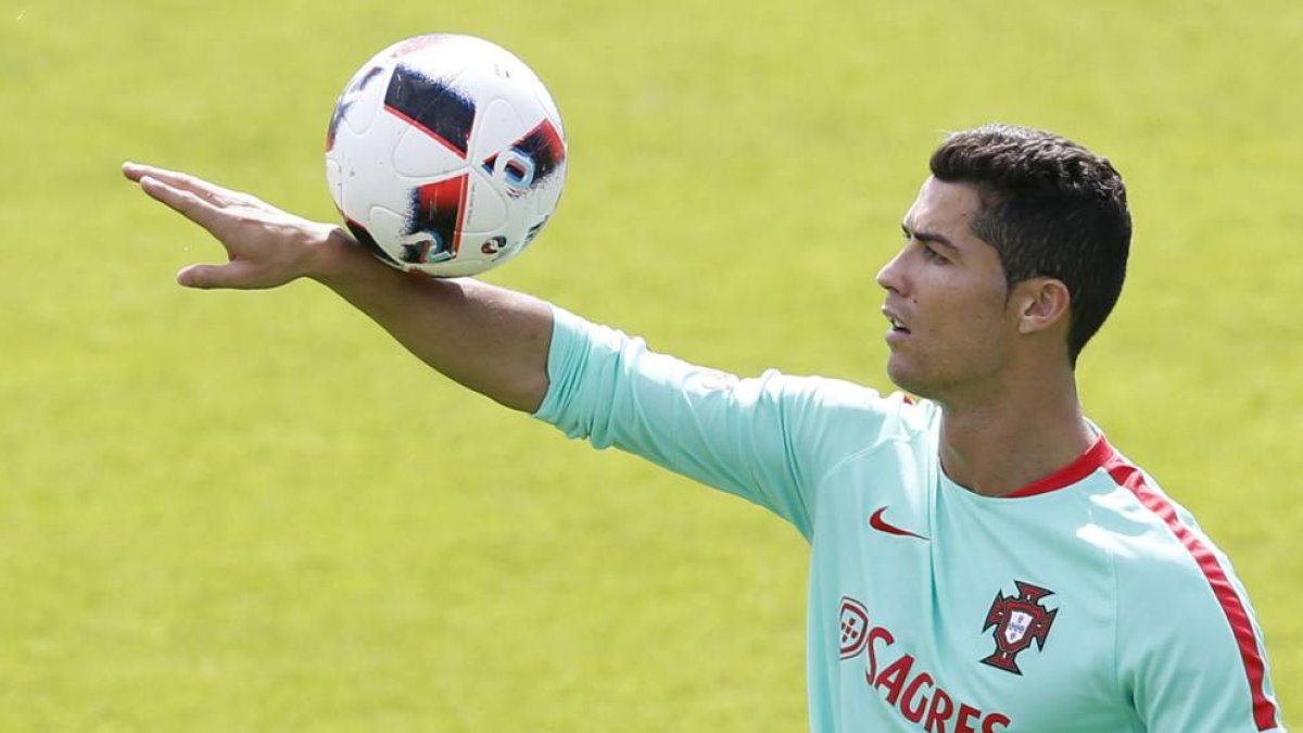 Crisitano va a por su primera Eurocopa.