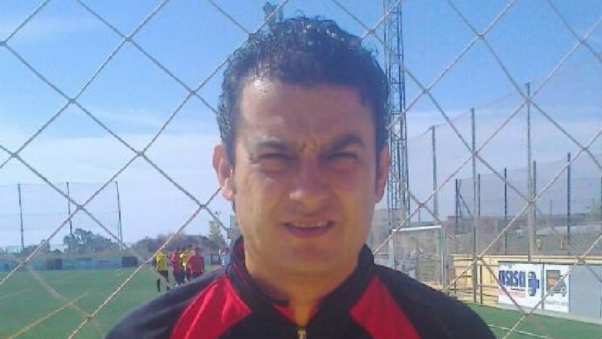 Se buscan jugadores para Isra Polo.