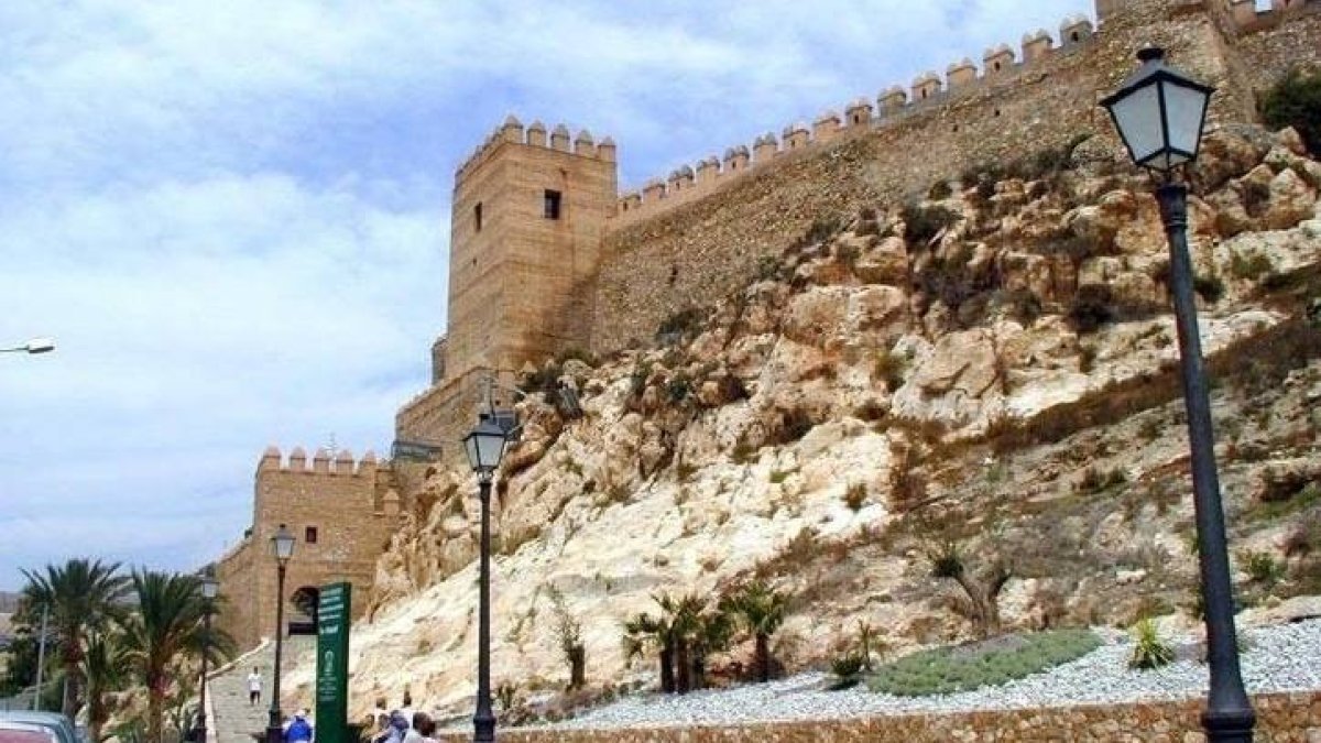 Convocatoria de Acción por Almería con la Alcazaba