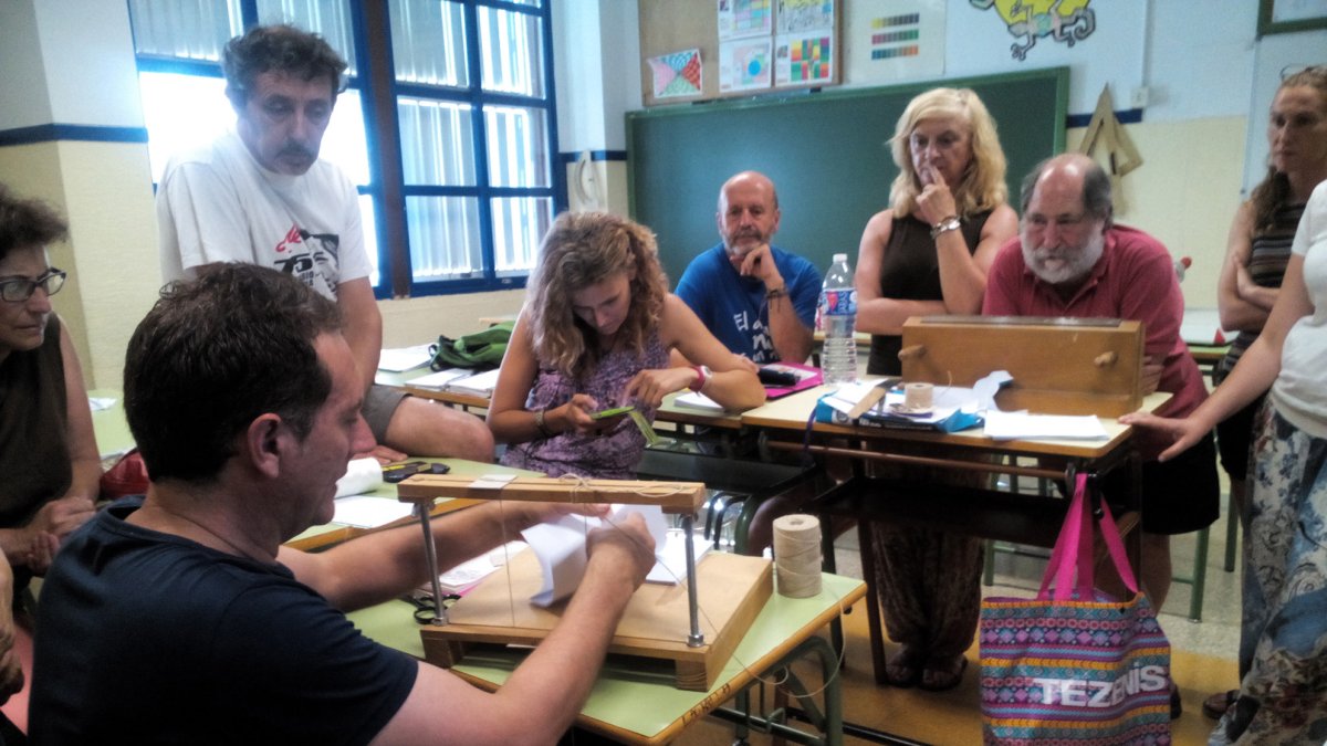 Aspecto que presentaba el taller de Encuadernaciones creativas desarrollado en el marco del 43 Congreso de l MCE