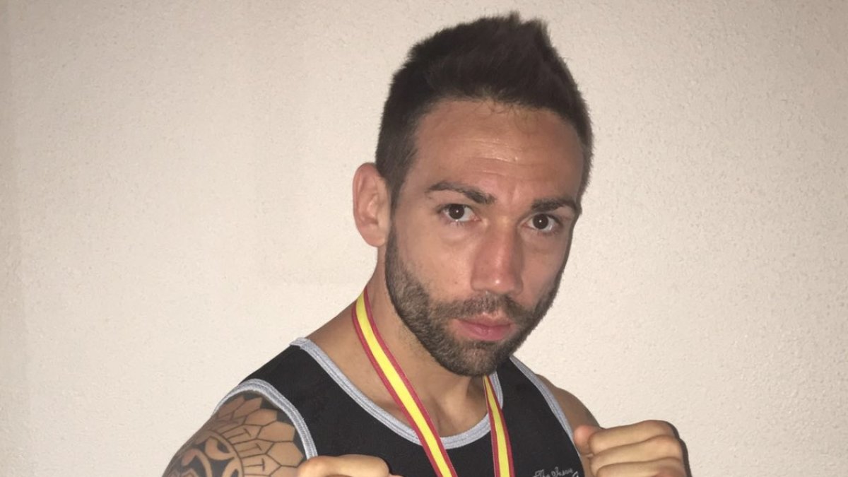 El púgil almeriense en guardia.