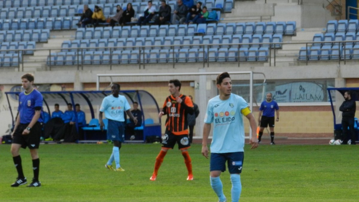 Javilillo será uno de los pilares del C. D. El Ejido.