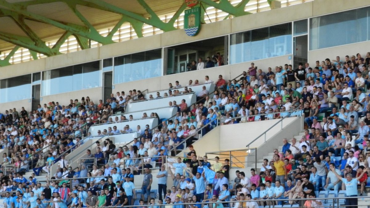 Santo Domingo vestirá sus mejores galas en Segunda División B.