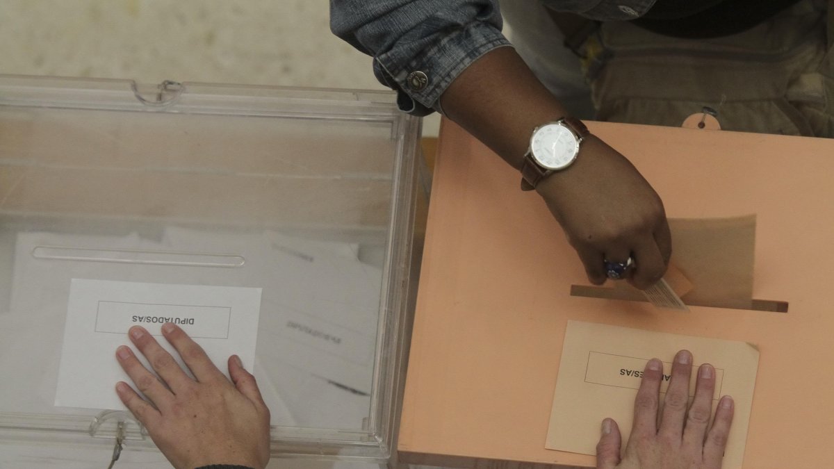 Unas 9.000 personas votaron en Huérca-Overa.