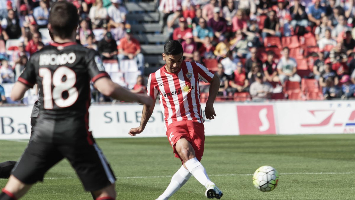 Lolo Reyes busca equipo.