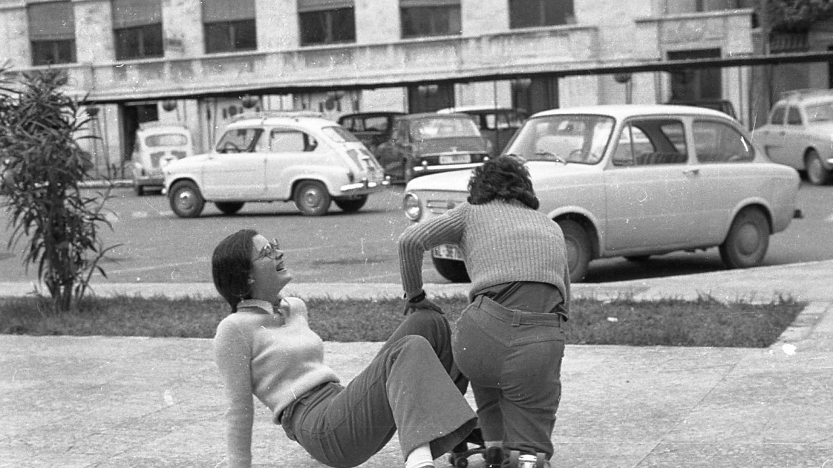 Plaza de López Falcón donde iba la juventud a pasar el rato en los años setenta.