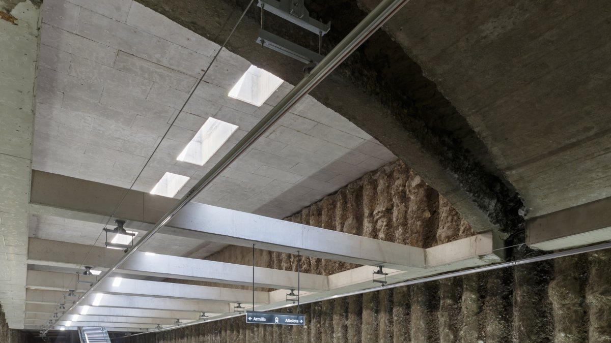 Estación de Alcázar Genil, obra de Jiménez Torrecillas, del número diez de ‘Márgenes’.