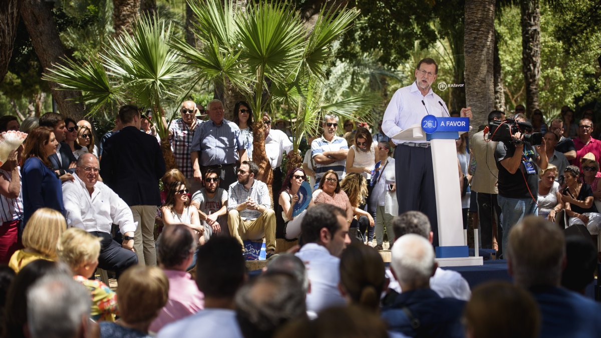 Acto de Rajoy ayer en Aguadulce.