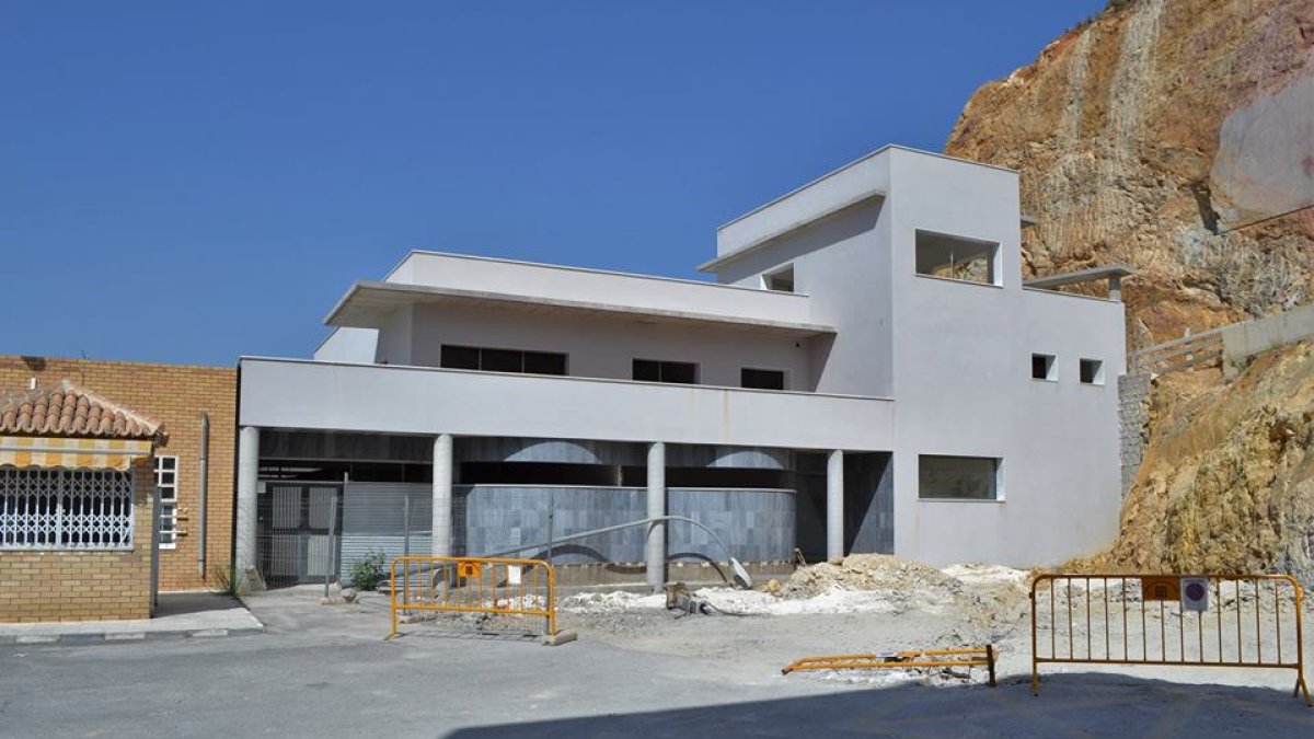 Estado de las obras del nuevo centro de salud en el casco urbano de Macael.