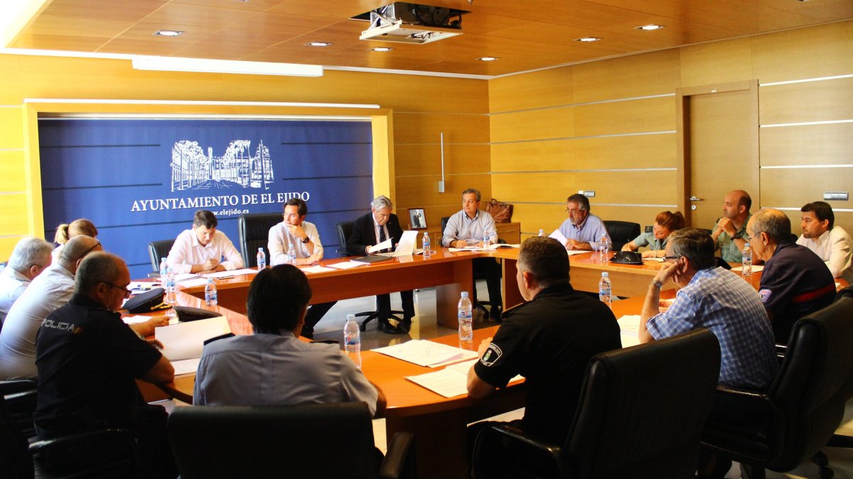 Imagen de la Junta Local de Seguridad, que se ha reunido hoy en el Ayuntamiento de El Ejido.