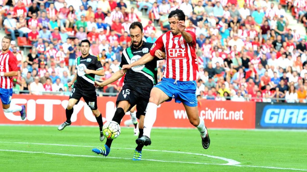 Una jugada del partido.