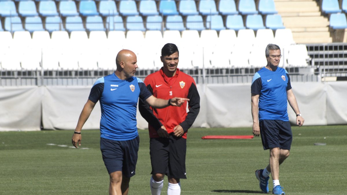 Lolo Reyes en el último entrenamiento de la temporada.