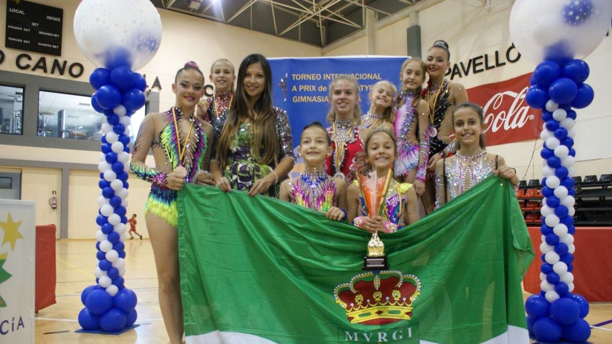 Las gimnastas ejidenses en un gran evento.