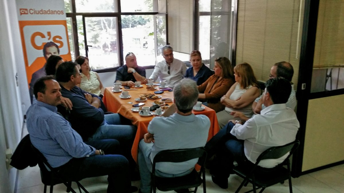 C’s celebró ayer un desayuno con militantes y simpatizantes.