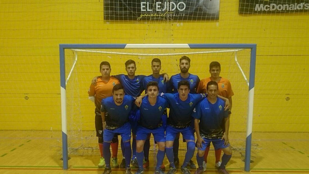 El Mena Aguadulce en el pabellón de El Ejido.