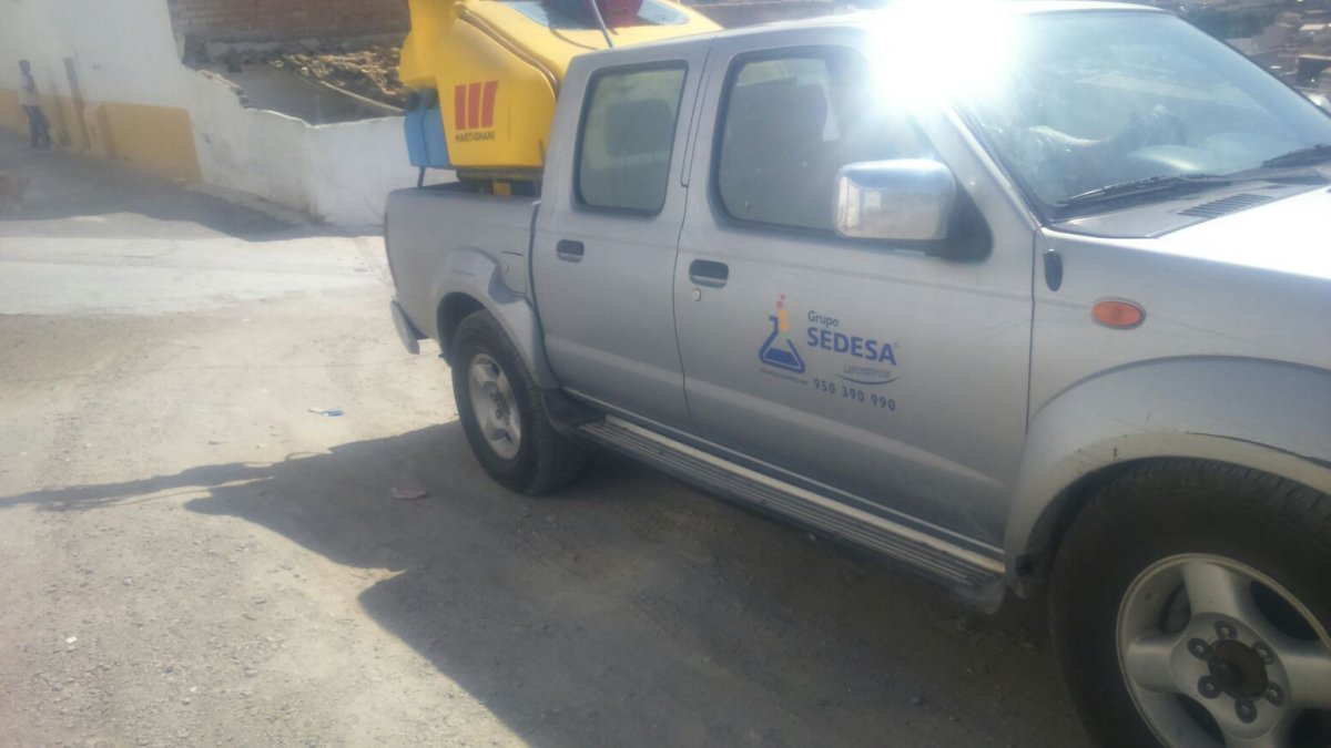 Máquina encargada de los trabajos de fumigación.