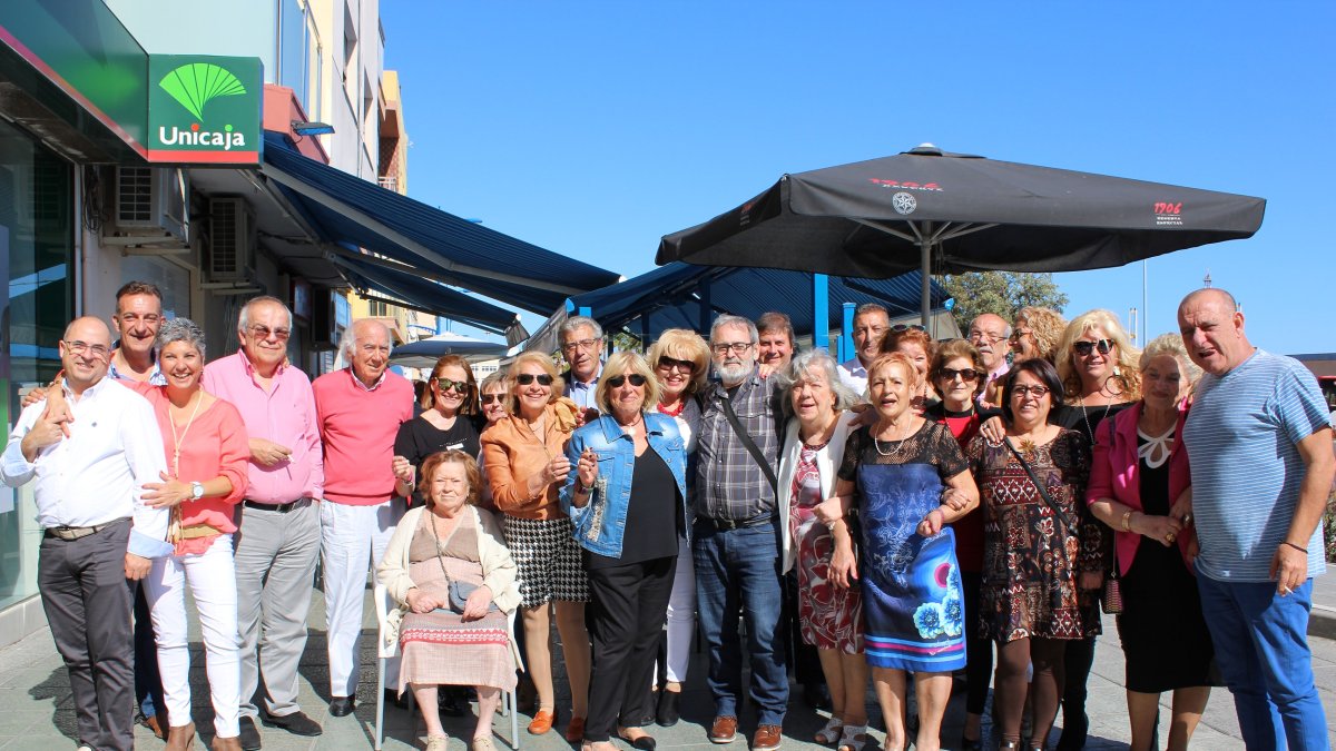 Los hijos de los hermanos Isabel, María, Federico y Lola Fenoy García se reúnen en un encuentro cargado de emoción y donde se rememoraron las muchas