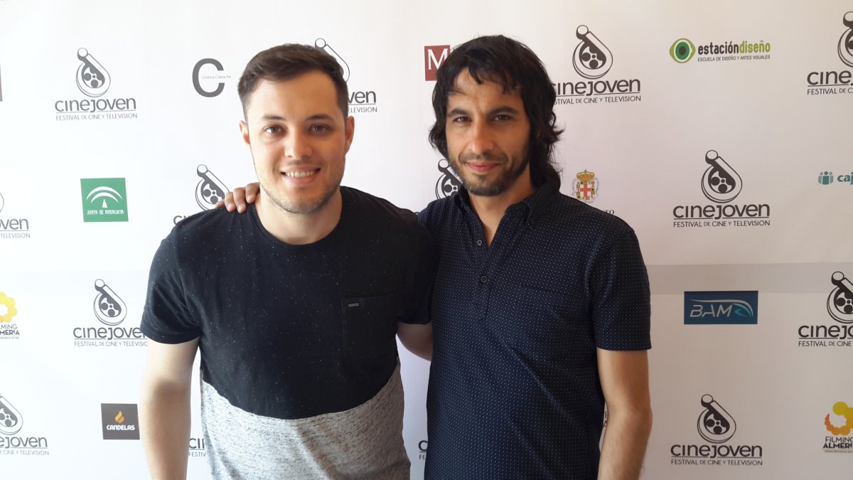 En Cinejoven, el ‘youtuber’ Rush Smith y Marc Vigil, director de ‘El ministerio del tiempo’.