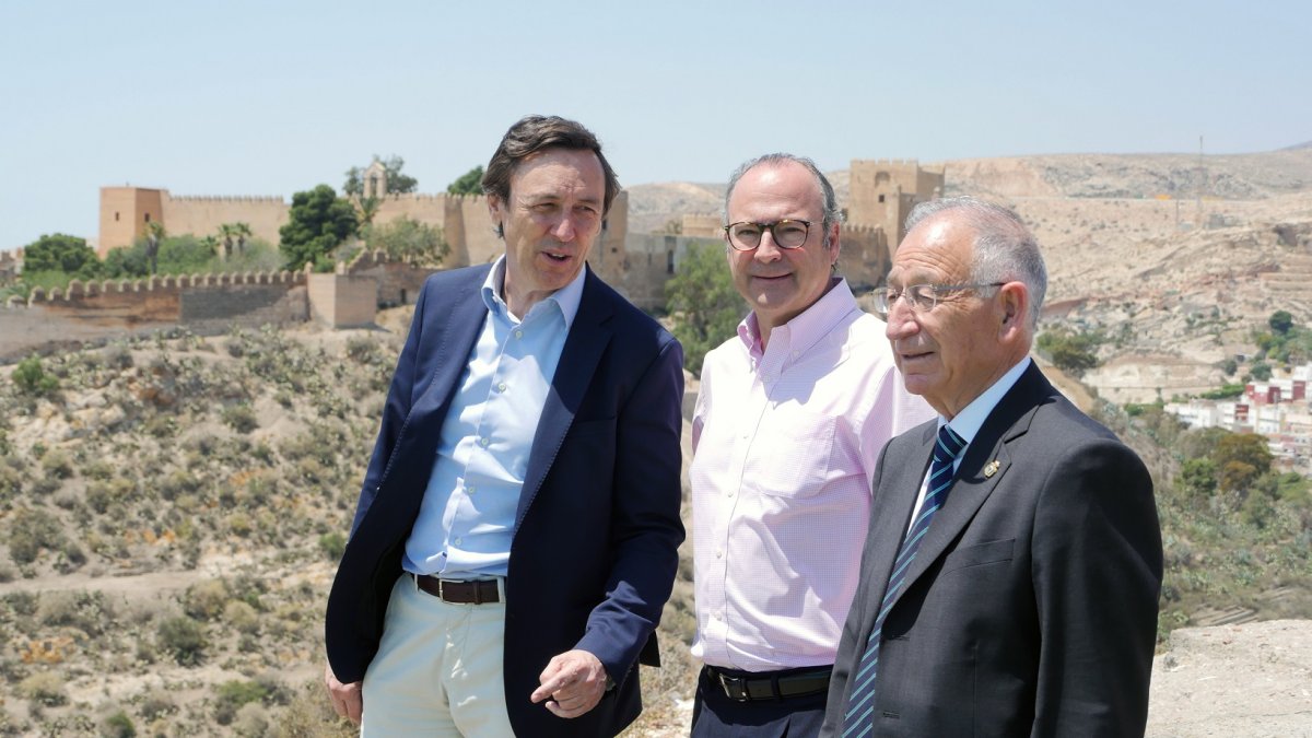 Números uno con Amat.