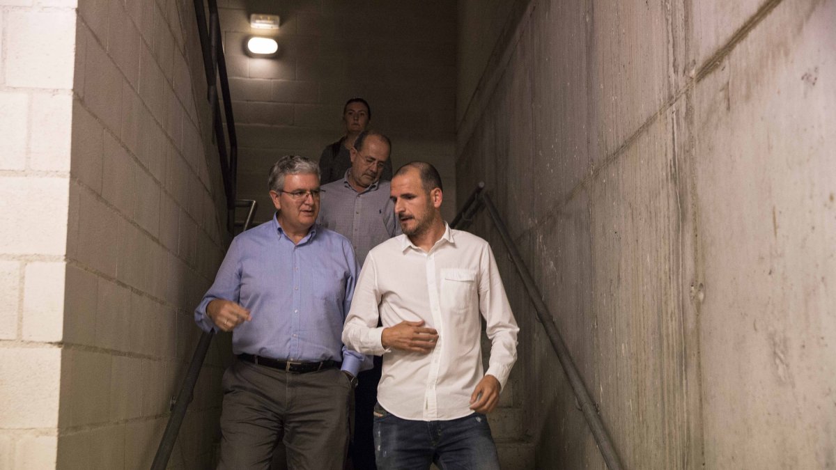 Soriano espera sacar al Almería del túnel del tiempo.