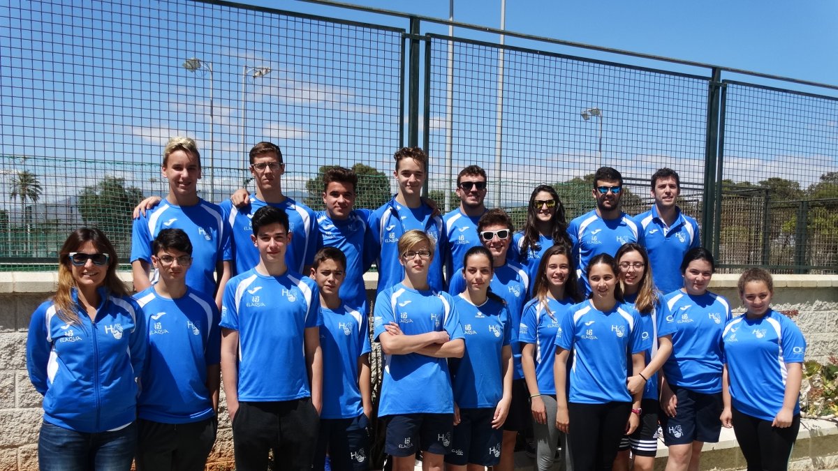 El equipo del H2O desplazado a Almería.