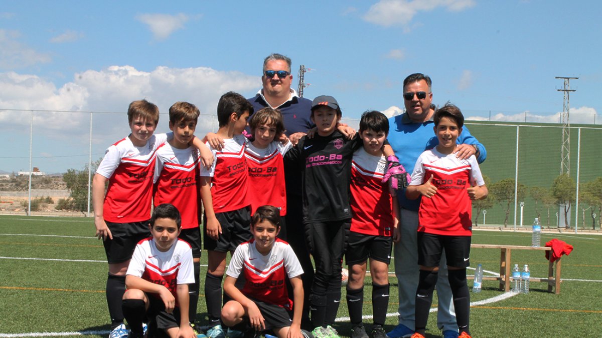 Una de las formaciones del Estudiantes.