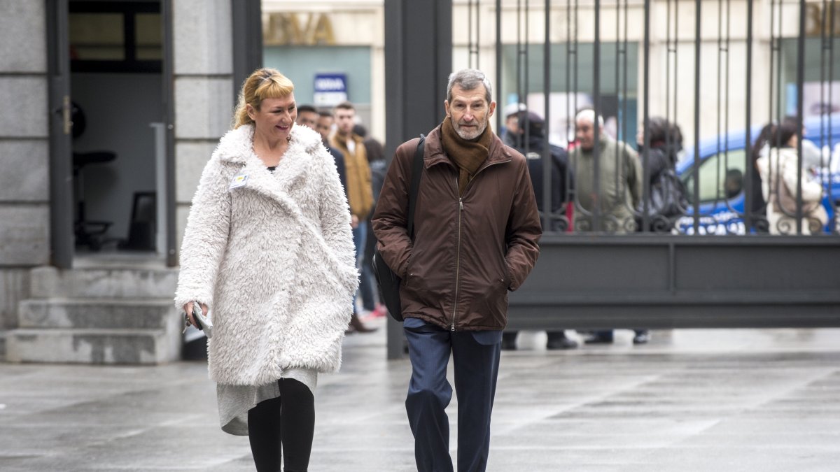 Rodríguez, a la derecha de la foto, en el Congreso.