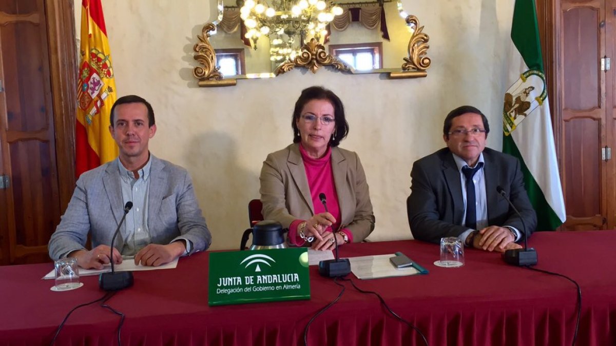 Domene, a la derecha de la foto.