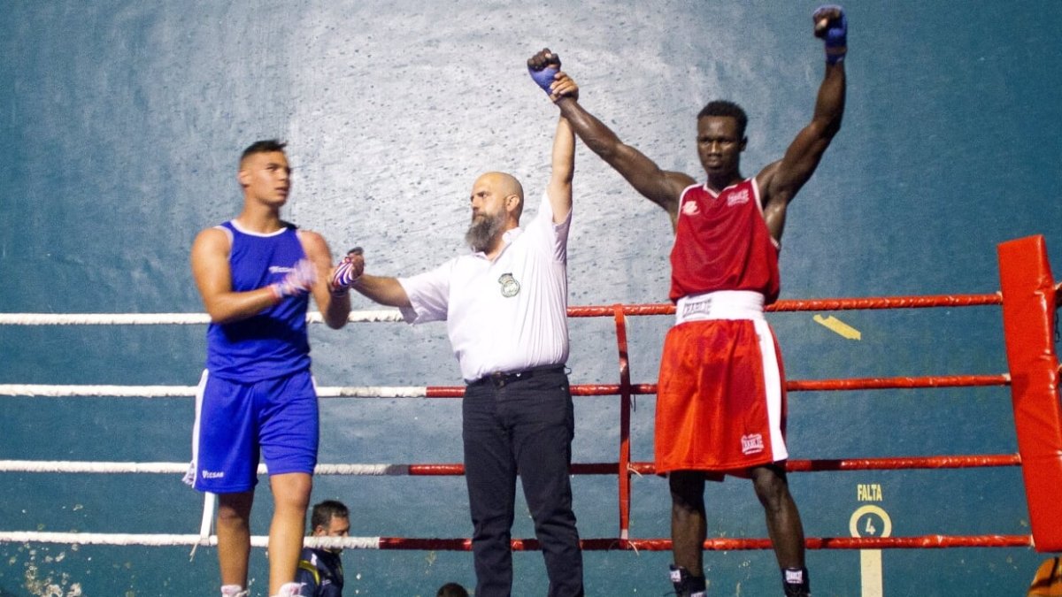 Una gran fiesta del boxeo en el Frontón Andarax.