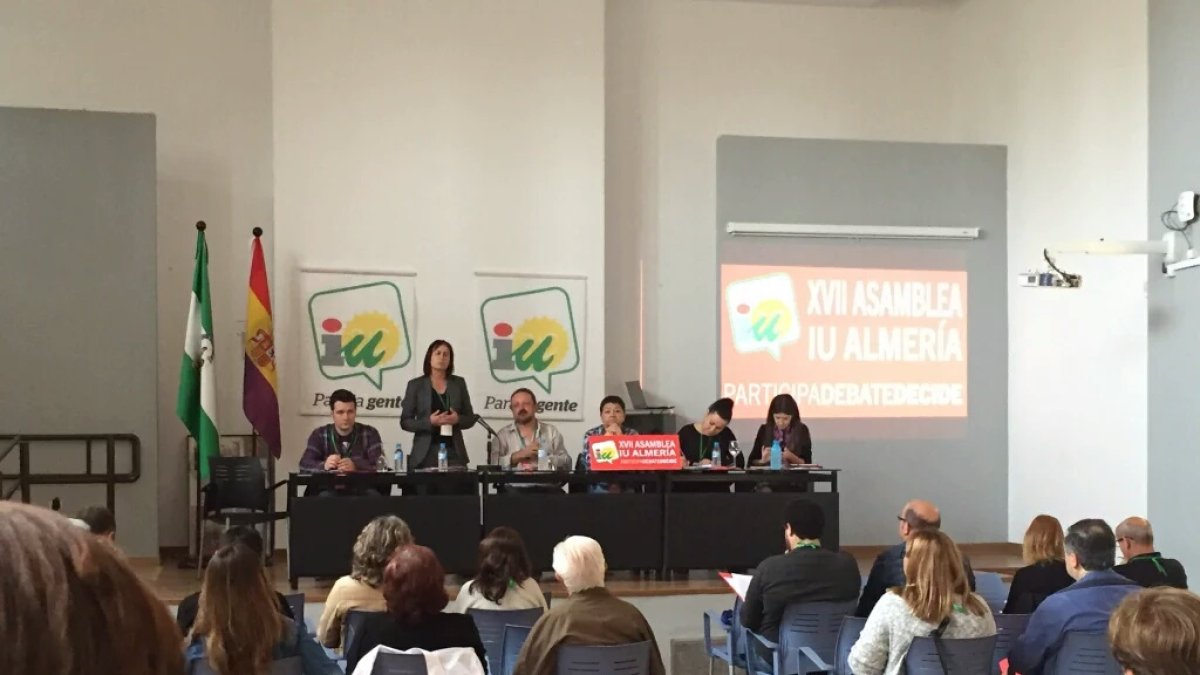 La XVII Asamblea provincial de IU se ha celebrado este domingo en el Albergue de Inturjoven de Almería.
