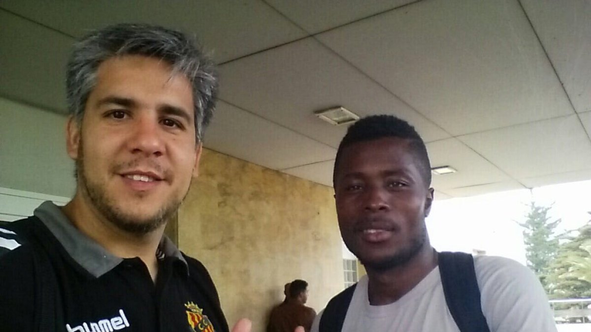 Jean Luc Assoubre a la salida del Hospital.