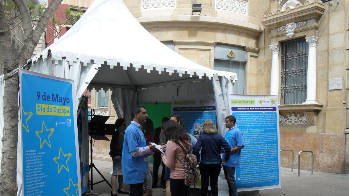 Durante este fin de semana, almerienses y turistas podrán visitar la carpa que el Ayuntamiento desplazará por la ciudad.
