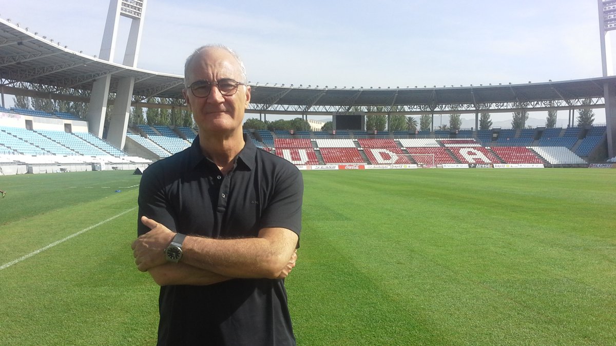 El doctor Ripoll, jefe de los servicios médicos del Almería.