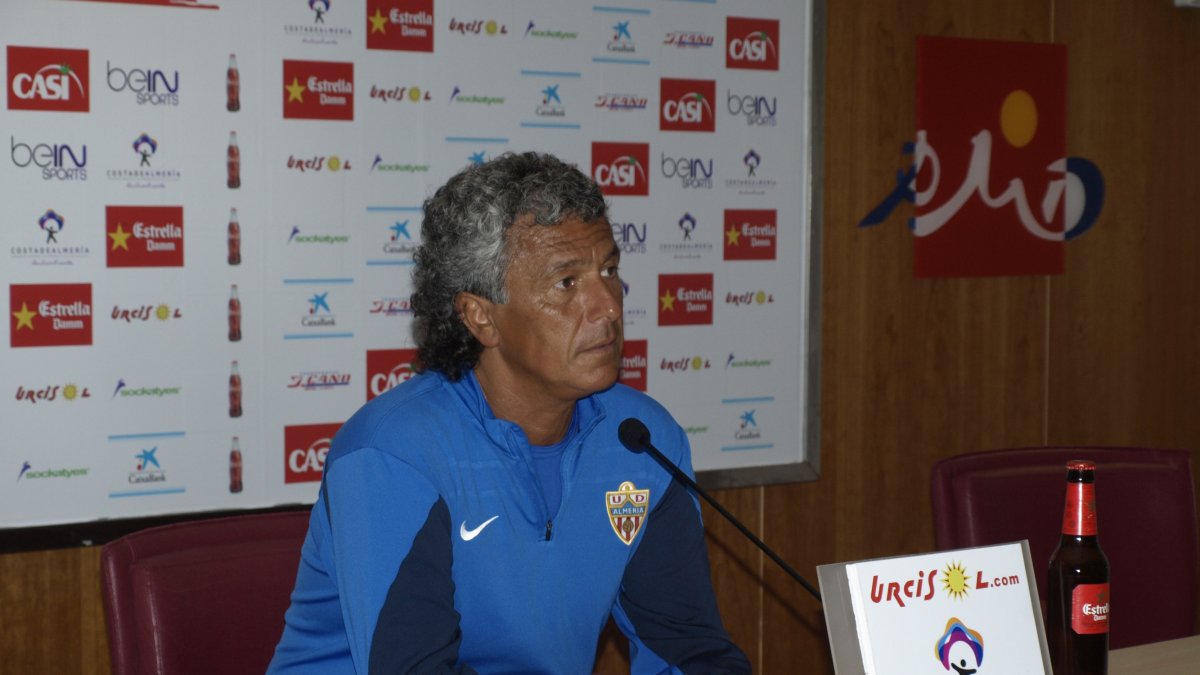 Pipo Goro en rueda de prensa.