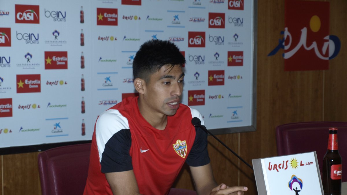 Juan Ramírez en rueda de prensa.