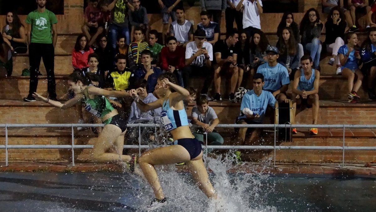 Superando un obstáculo de la prueba.